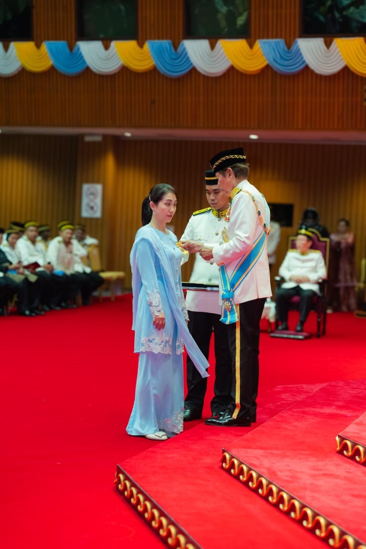 ChM. May Chong Moi Me.jpg